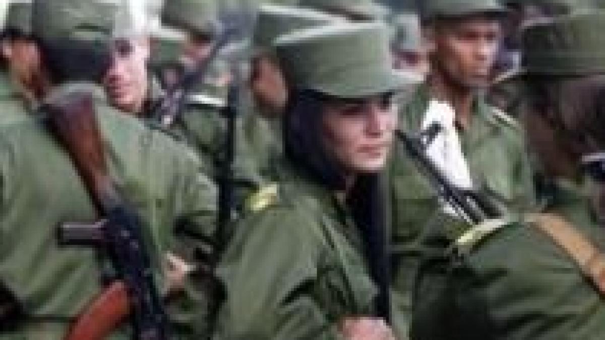 Cuba efectuează ample manevre militare pentru respingerea unui eventual atac al SUA