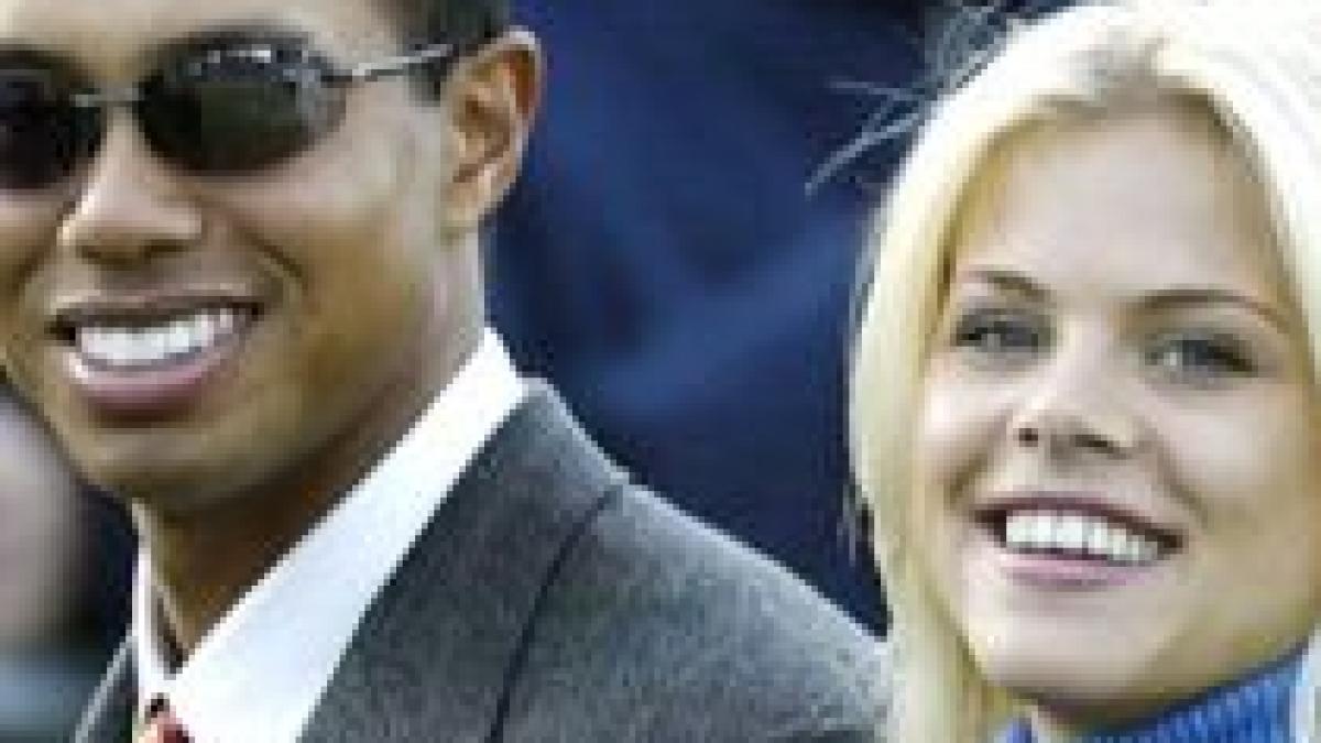 Aventura cu o actriţă porno a umplut paharul! Tiger Woods, părăsit de soţie