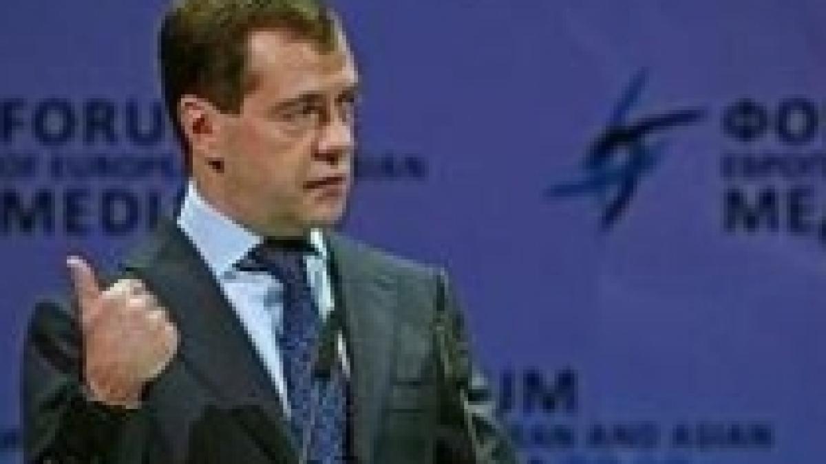 Medvedev: Mă îngrijorează situaţia limbii ruse în Republica Moldova 
