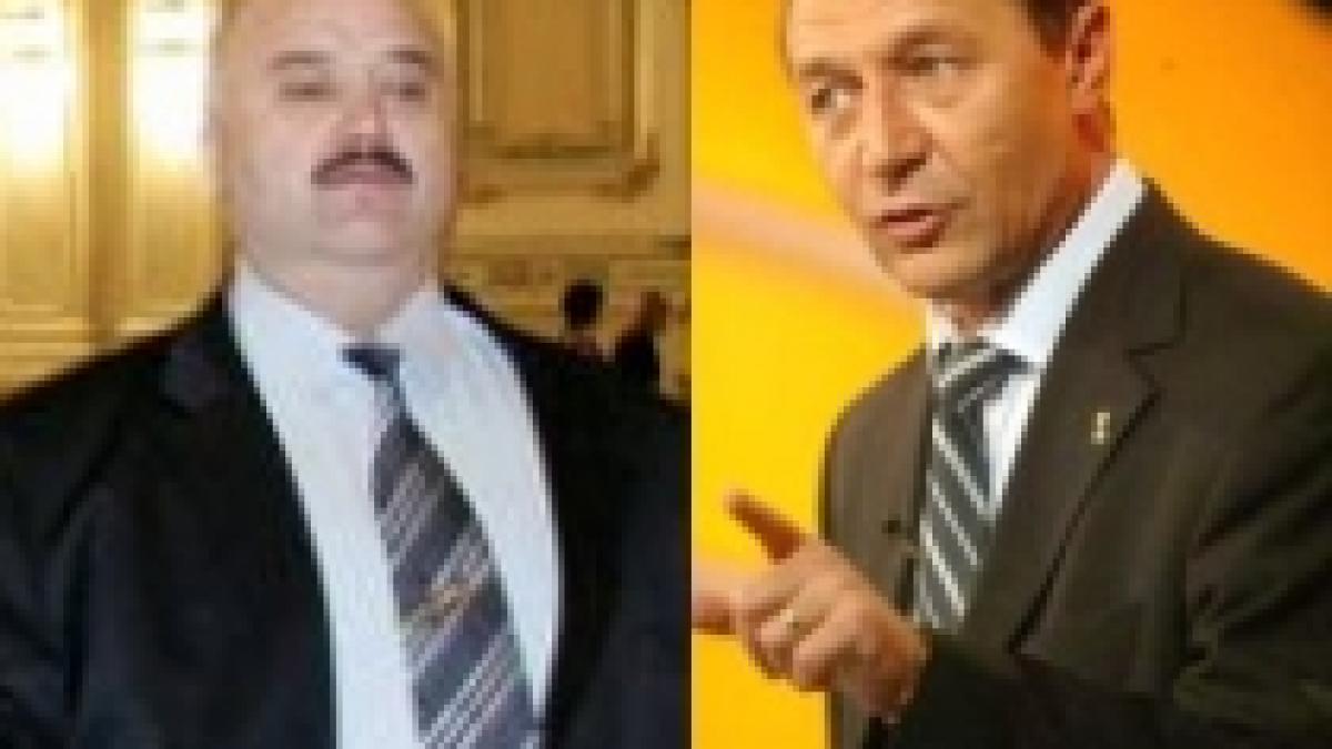 Traian Băsescu: "Nu îmi aduc aminte să-l fi menţionat vreodată pe domnul Voicu." Iată dovada! (VIDEO)