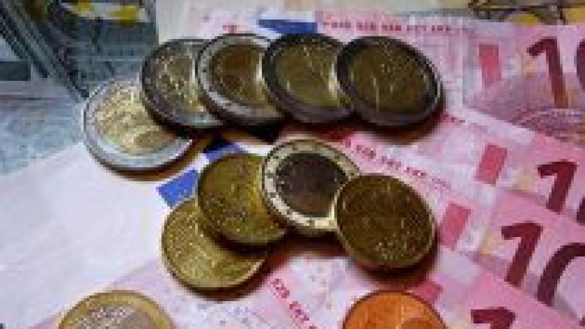 Leul s-a apreciat cu 2,45 bani faţă de moneda europeană