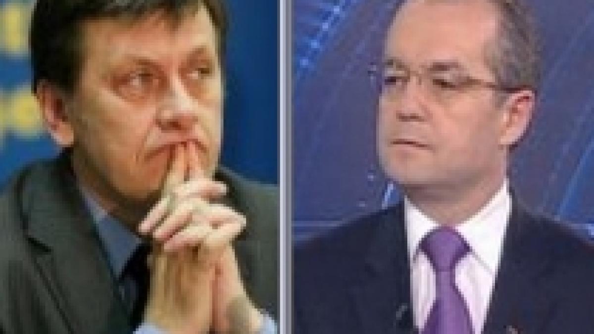 Înţepături în debutul discuţiilor PNL-PDL: Culorile cravatelor lui Boc şi Videanu, sursă de ironii liberale
