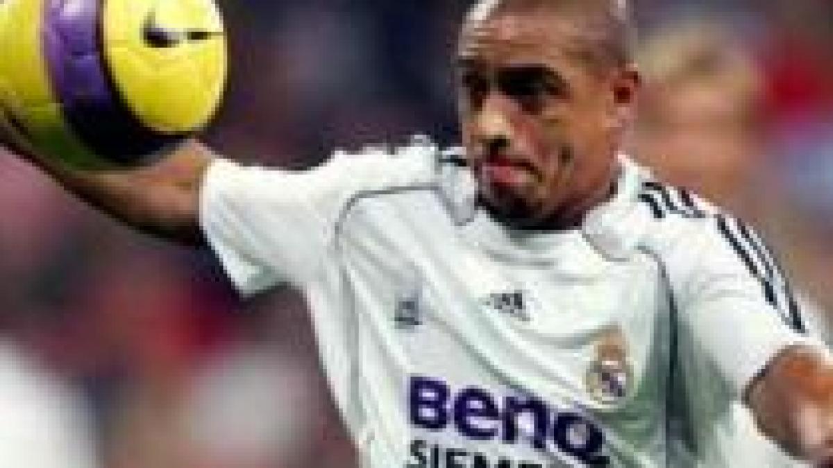 Transferul lui Roberto Carlos la Corinthians a fost confirmat