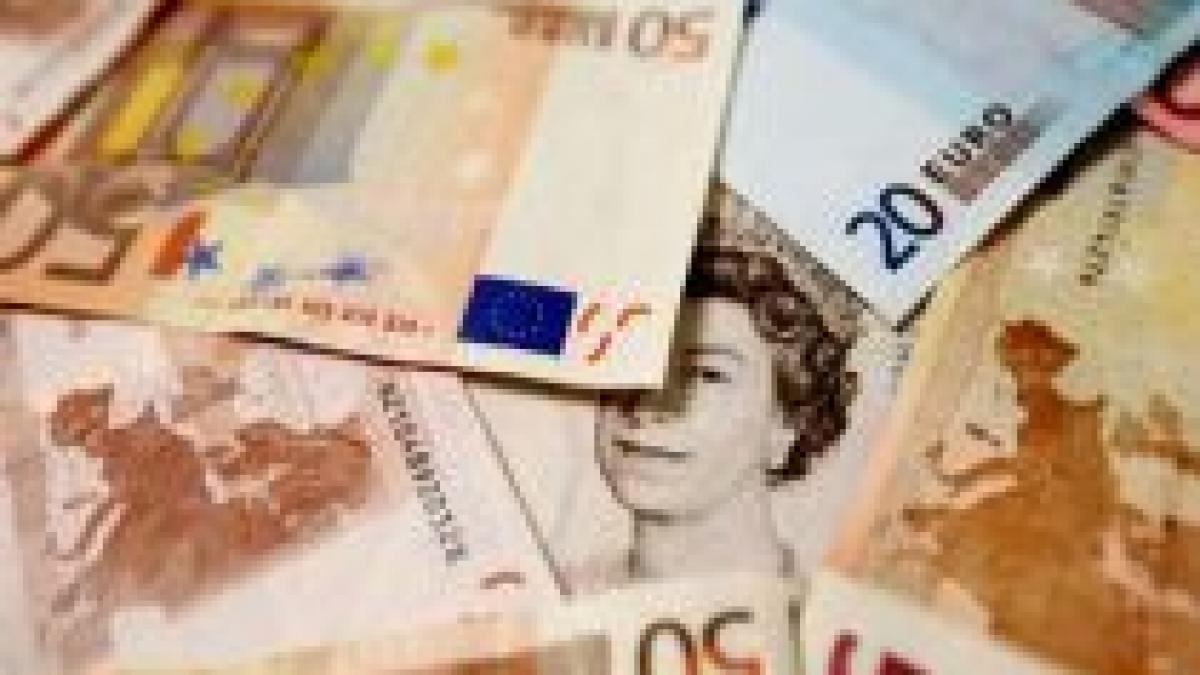 Euro trece oficial de 4,22 lei