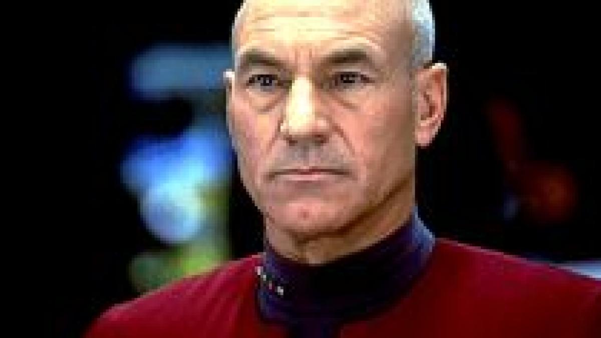 Sir Jean-Luc Picard: Actorul Patrick Stewart, ridicat la rangul de cavaler (VIDEO)
