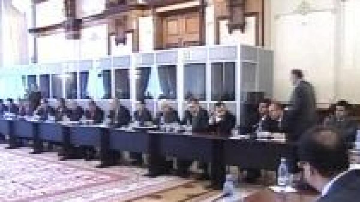 Bugetul, în comisii: Aviz pozitiv pentru Justiţie, Agricultură, Culte, MAI, MApN şi MDRT



