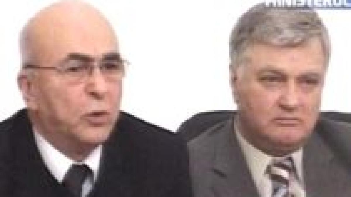 Profesorii nu acceptă reducerea de personal cerută de Guvern. Vezi măsurile propuse (VIDEO)