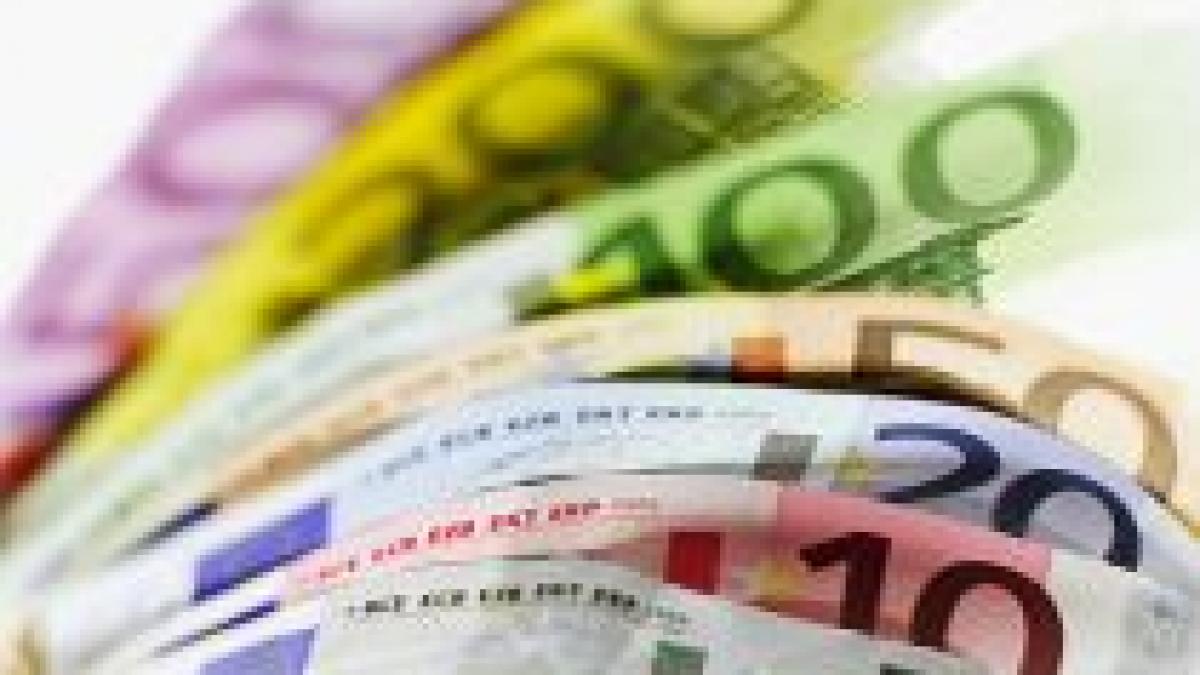 Euro, cotat oficial la 4,16 lei