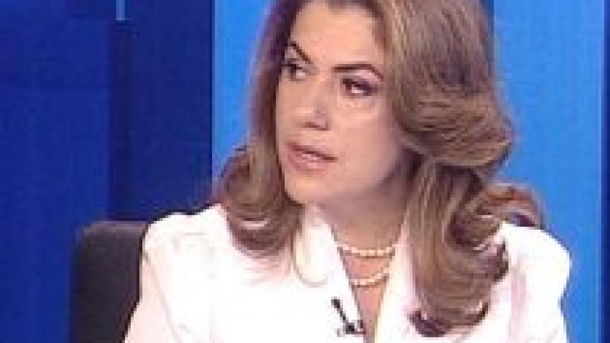 Mihaela Geoană crede că soţul său a fost atacat energetic în timpul confruntării cu Băsescu (VIDEO)