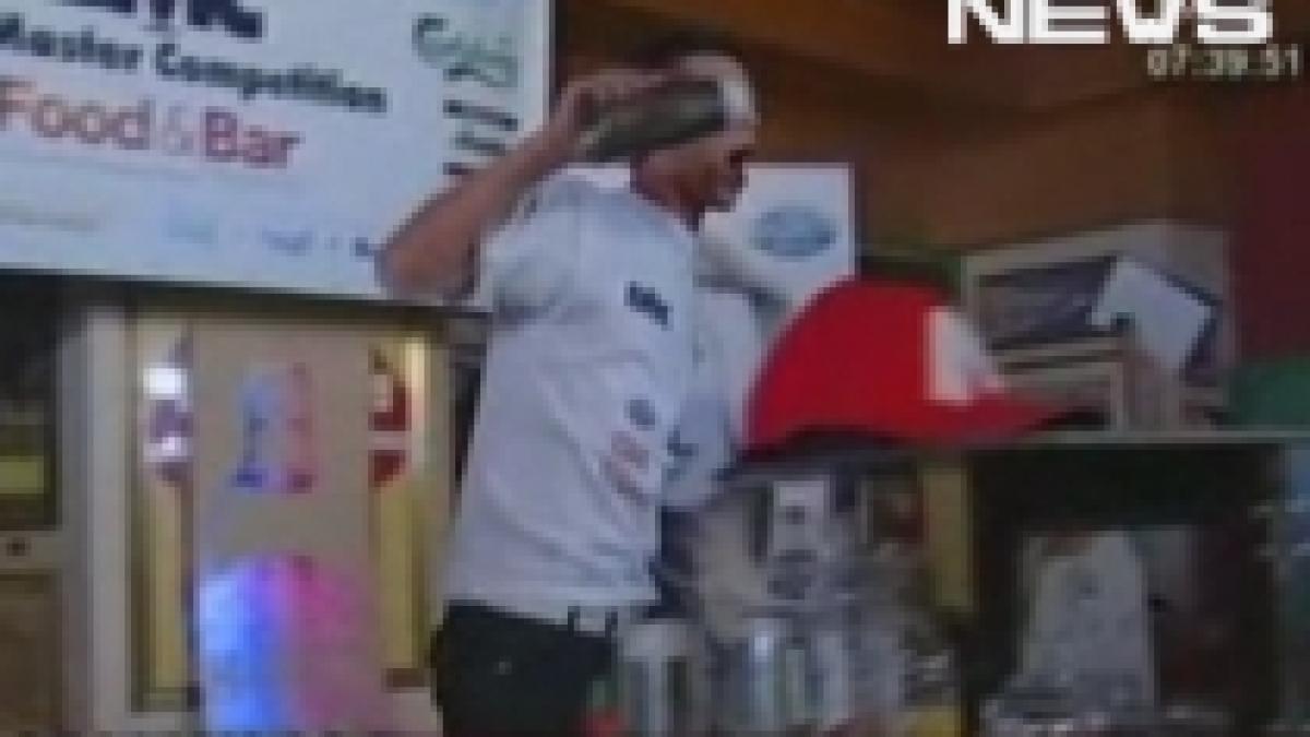 Un tânăr din Braşov, desemnat cel mai bun barman din România (VIDEO)