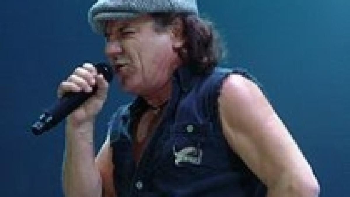 Solistul trupei AC/DC critică discursurile vedetelor despre caritate 