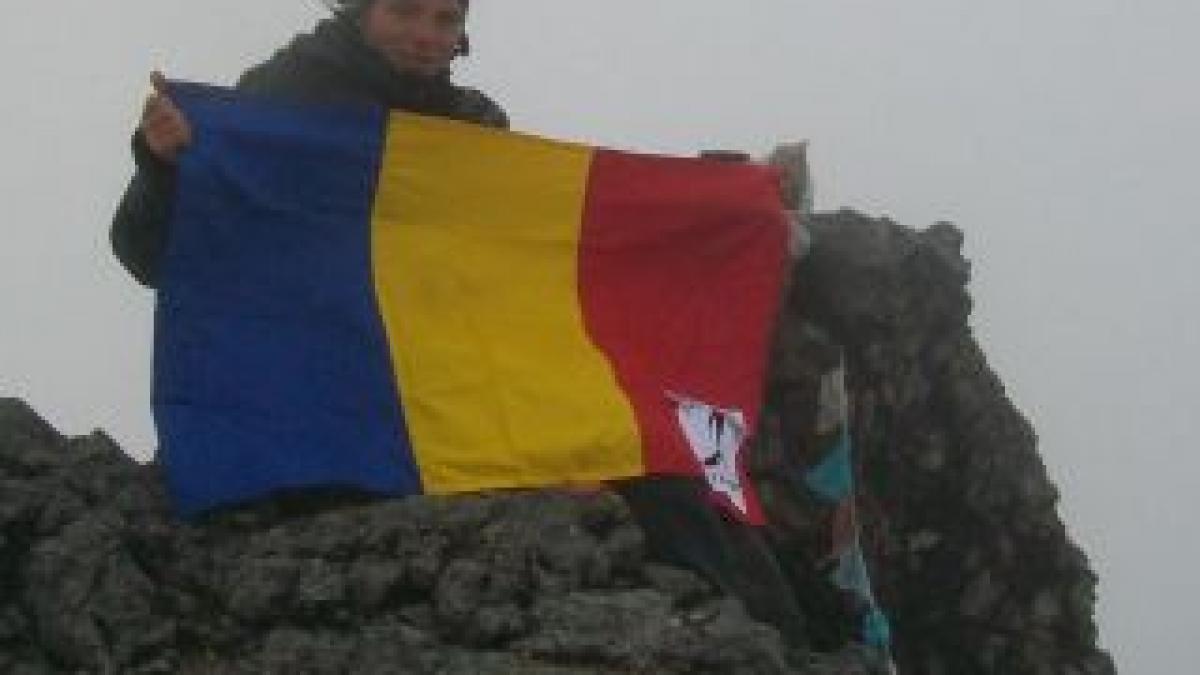 Nou record stabilit de Crina Coco Popescu: cea mai tânără alpinistă care a escaladat Carstensz Pyramid