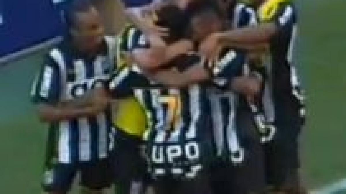 Debut în forţă: Robinho aduce victoria lui Santos cu un gol de excepţie (VIDEO)