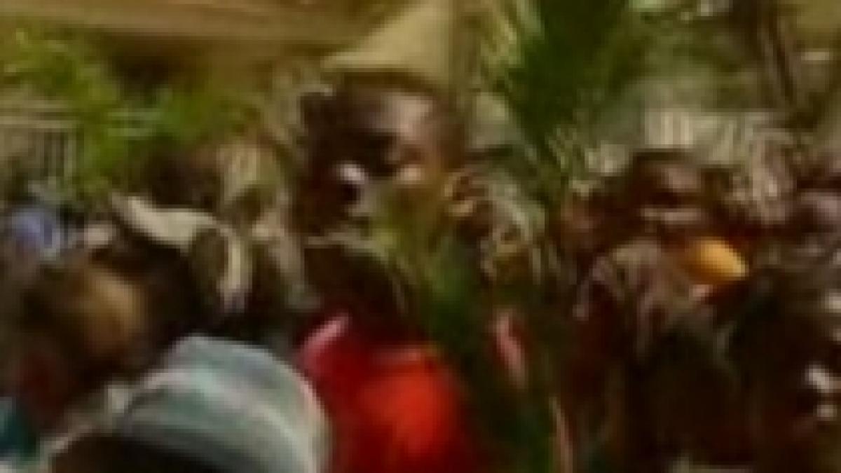 Seismul din Haiti: Un bărbat a supravieţuit sub dărâmături 28 de zile (VIDEO)