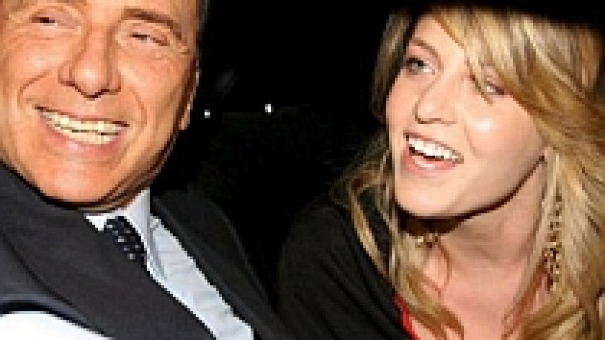 Berlusconi se răzbună pe fiică: ?concediată? pentru că l-a atacat în timpul scandalului sexual
