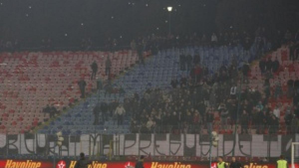 Steaua - Ceahlăul, oprit temporar din cauza unei bătăi cu bulgări de zăpadă (VIDEO)