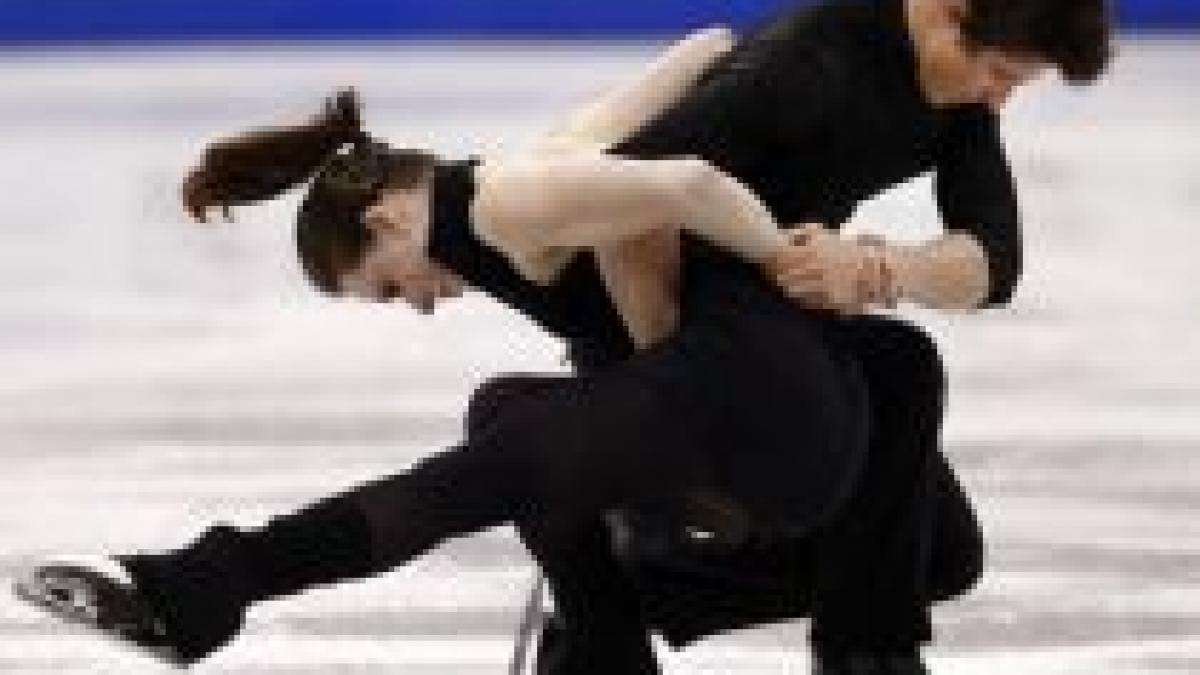 Canadienii Virtue şi Moir, campioni olimpici la dans. Rusia rămâne fără aur la patinaj la Vancouver