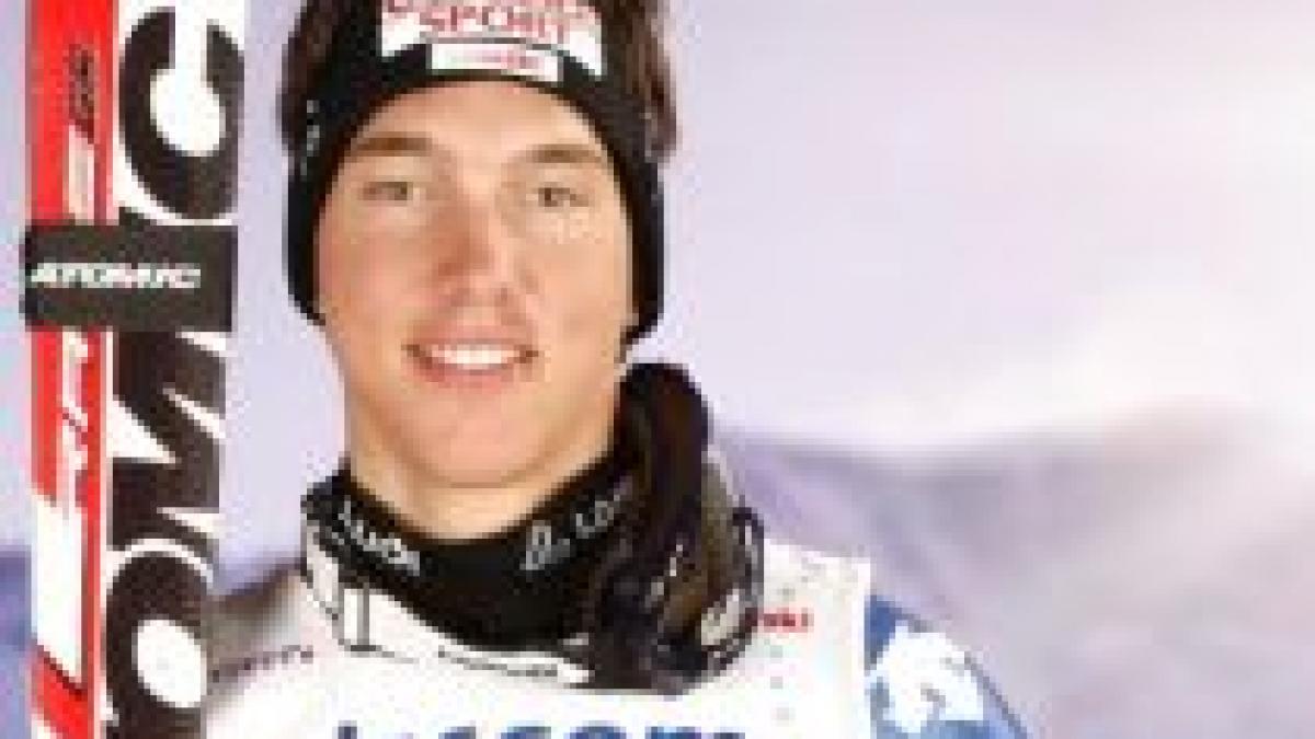 Carlo Janka obţine medalia de aur la slalom uriaş. Românul Nan, pe locul 49