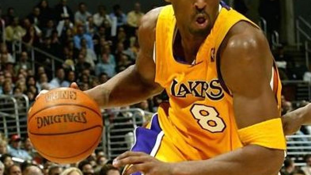 Kobe Bryant, decisiv în victoria lui LA Lakers de la Memphis