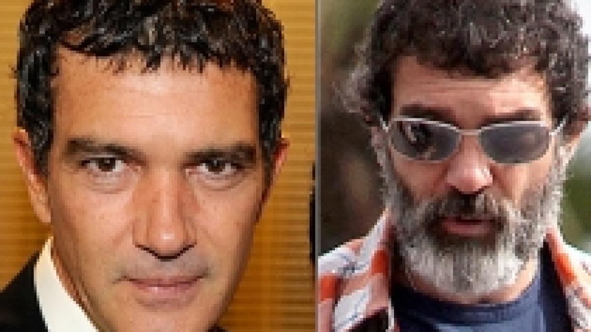 Antonio Banderas, de nerecunoscut pe străzile din Barcelona (FOTO)