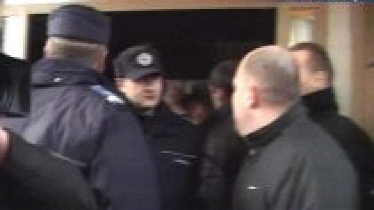 Executare silită cu scandal la hotelul Astoria din Capitală (VIDEO)