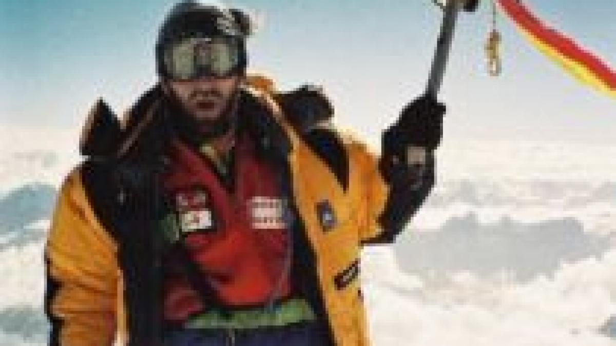 Horia Colibăşanu escaladează vârful Annapurna, 8.091m, de unde o treime nu se întorc