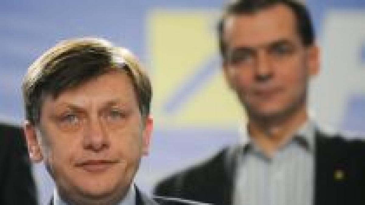 Crin Antonescu, reales preşedinte al PNL. Ludovic Orban, învins fără drept de apel (VIDEO)
