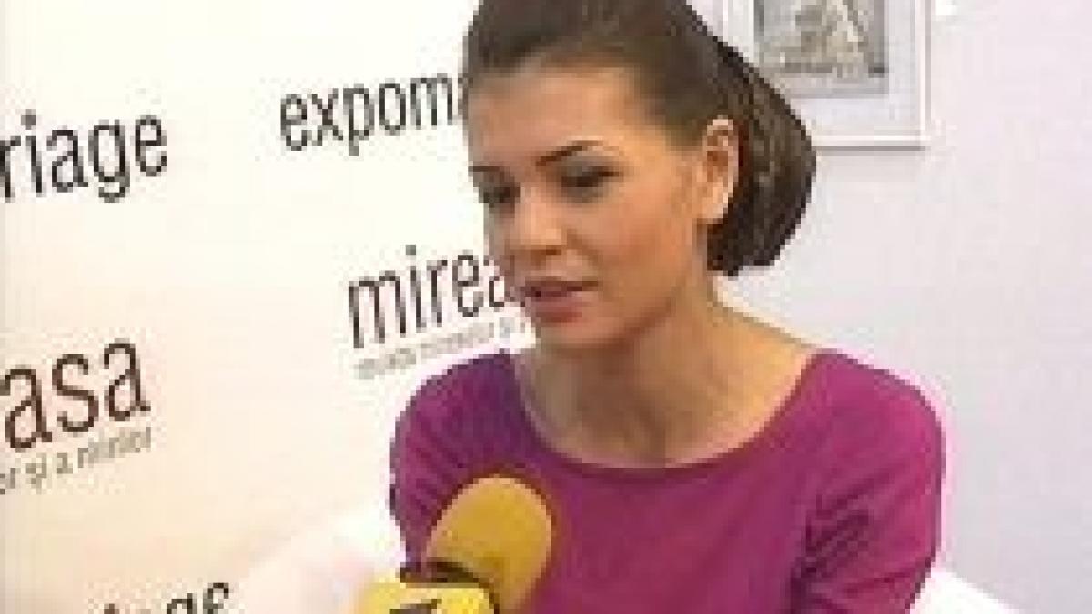 Monica Columbeanu alimentează zvonurile conform cărora ar fi însărcinată (VIDEO)