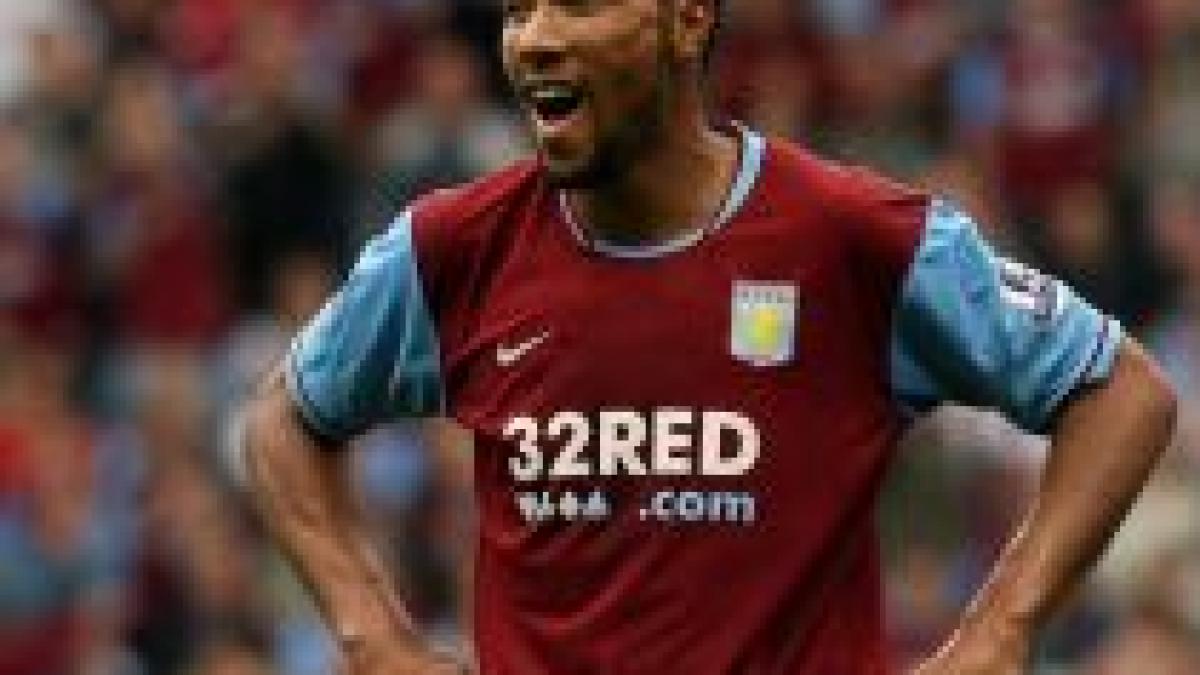 Aston Villa, a doua echipă în semifinalele Cupei Angliei după 4-2 cu Reading