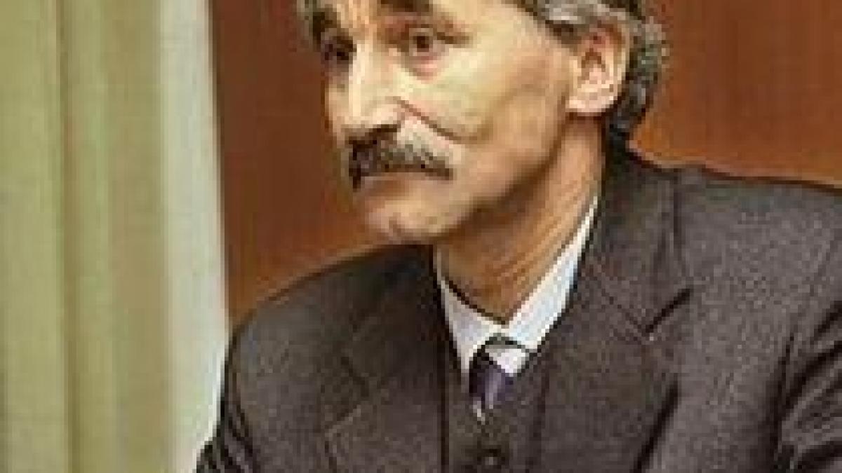 Oltean: Geoană, ultimul mohican al PSD, va fi debarcat săptămâna viitoare din fruntea Senatului