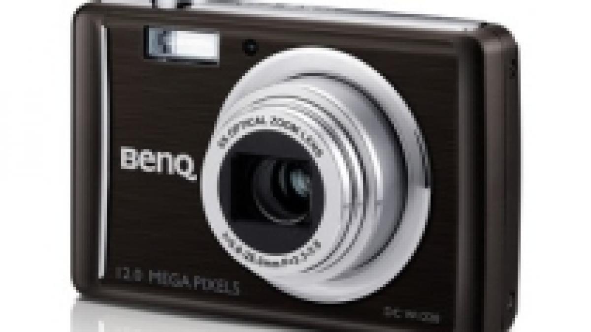 BenQ lansează în România W1220, o cameră foto ultra slim cu senzor de 12MP (FOTO)