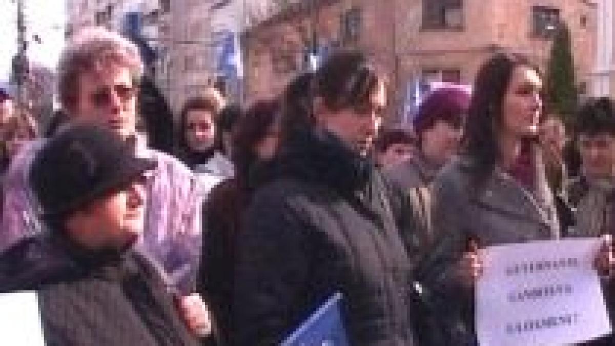 Profesorii nu vor mai trece în catalog notele elevilor, în semn de protest (VIDEO)