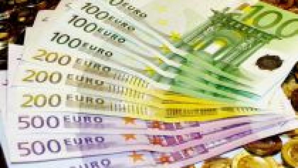 Euro se apropie uşor de 4,09 lei