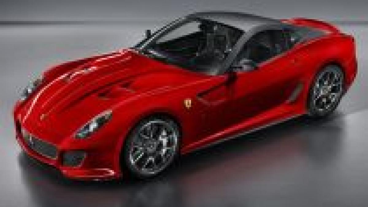 Ferrari 599 GTO a fost prezentat oficial (FOTO)