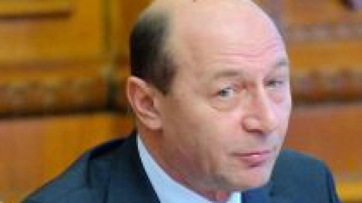 Băsescu critică dur noul mod de alegere a şefiei PDL: Mi se pare o bolşevizare a partidului (VIDEO)