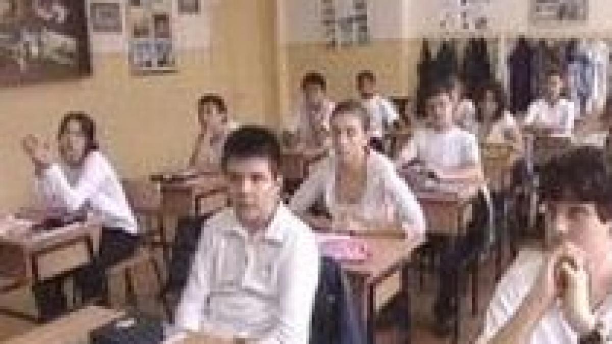 Legea Educaţiei prevede ca toate minorităţile naţionale să înveţe româna ca pe o limbă străină