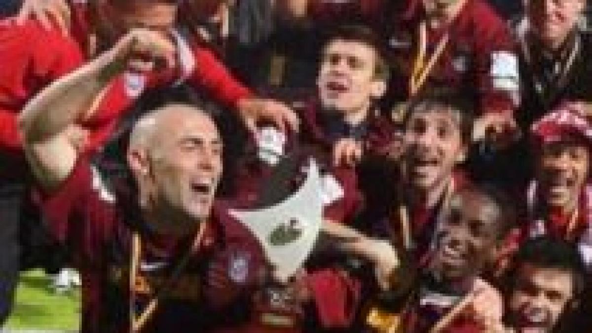 CFR Cluj pregăteşte fiesta. Trofeul şi medaliile sunt aduse la Cluj pentru meciul de sâmbătă