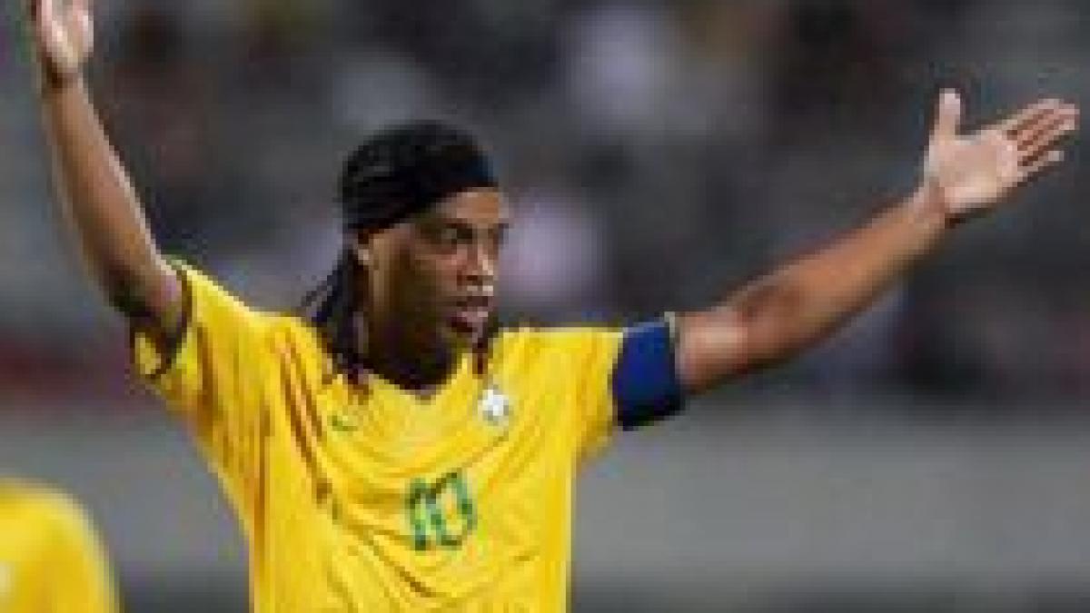 Ronaldinho, cap de afiş în echipa vedetelor neconvocate la CM. Vezi "lotul" marilor absenţi din Africa de Sud