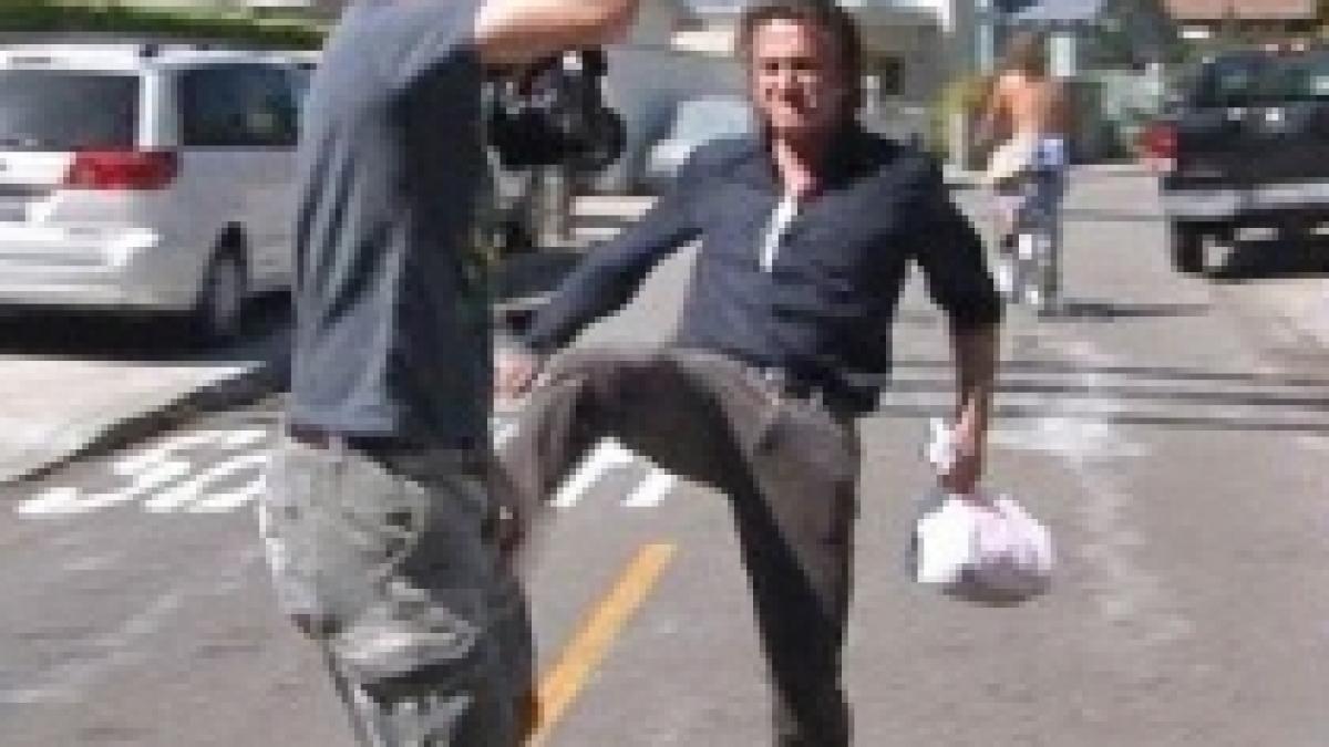 Sean Penn, condamnat la trei ani de închisoare cu suspendare pentru agresarea unui fotograf (VIDEO)