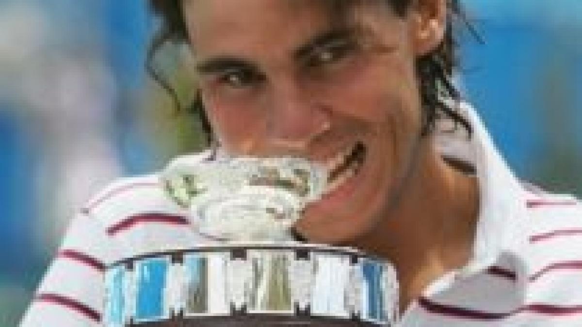 Nadal îl învinge pe Federer în finala de la Madrid şi devine recordman al turneelor Masters