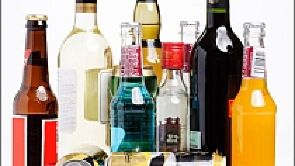 OMS doreşte limitarea marketingului la alcool
