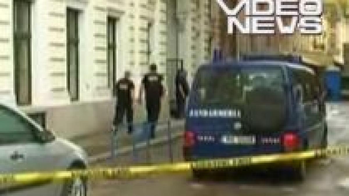 Alarmă cu bombă la Opera din Timişoara: Actorii şi spectatorii, evacuaţi (VIDEO)