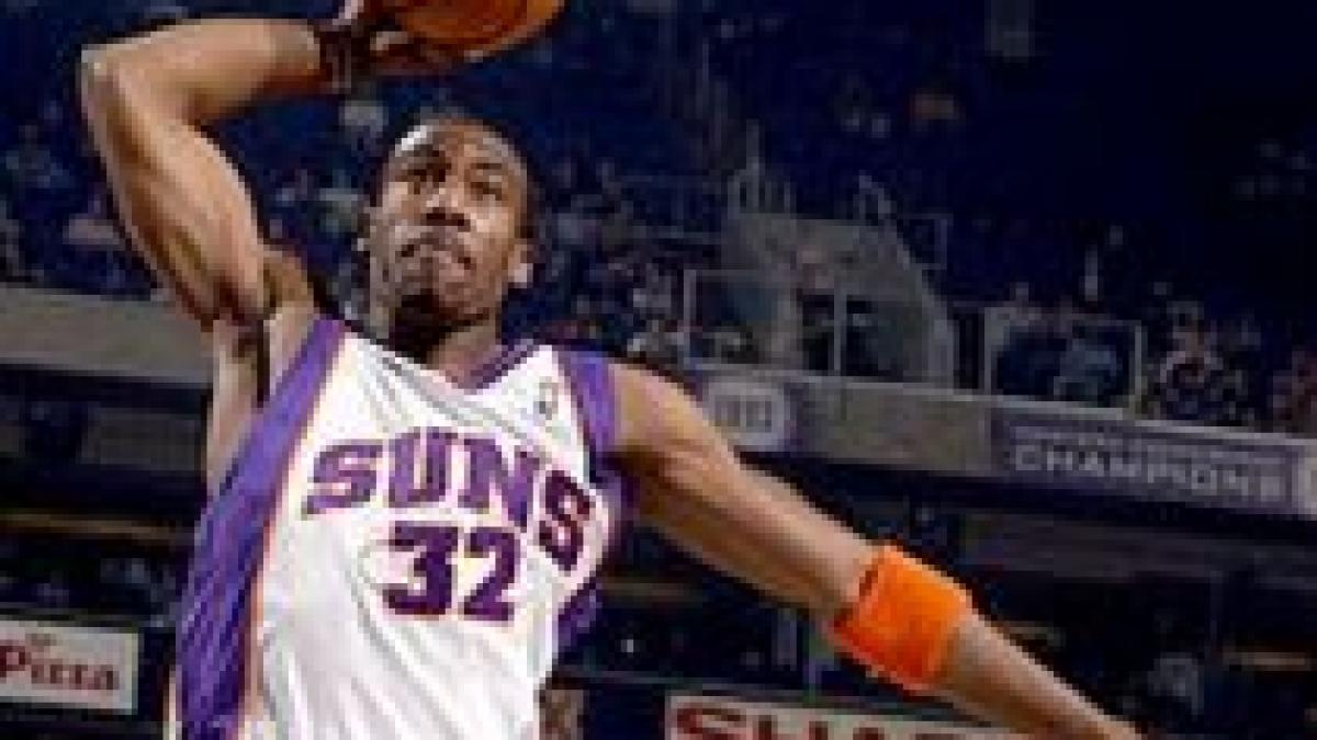 Lakers pierd la Phoenix, 109-118. Suns revin în lupta pentru finala NBA