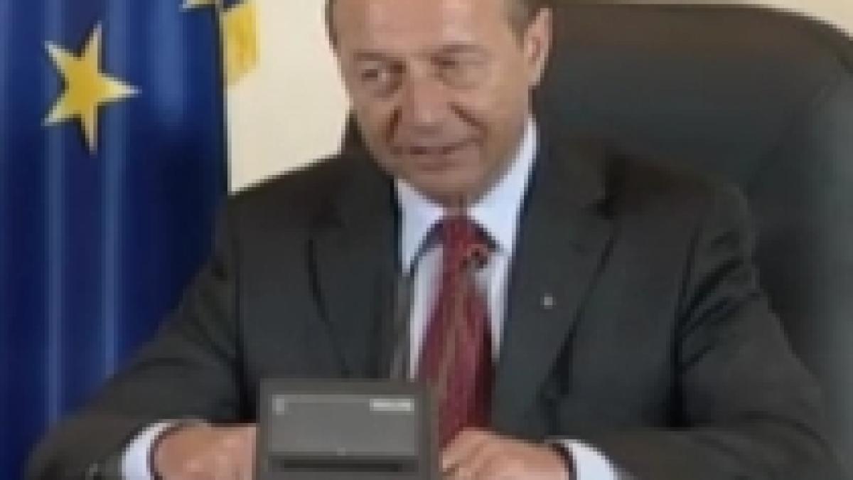 Băsescu: Insist ca scrisoarea către FMI să plece în termenii negociaţi (VIDEO)