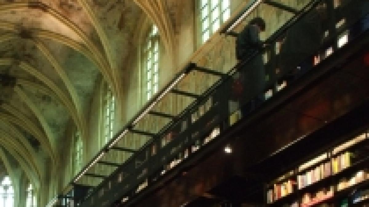 Biserica din Maastricht transformată în librărie (FOTO)