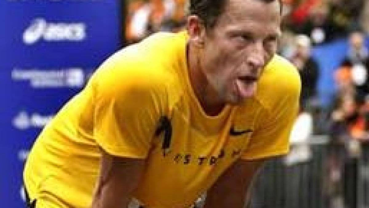 Lance Armstrong trece peste accidentarea din California şi va participa la Turul Luxemburgului