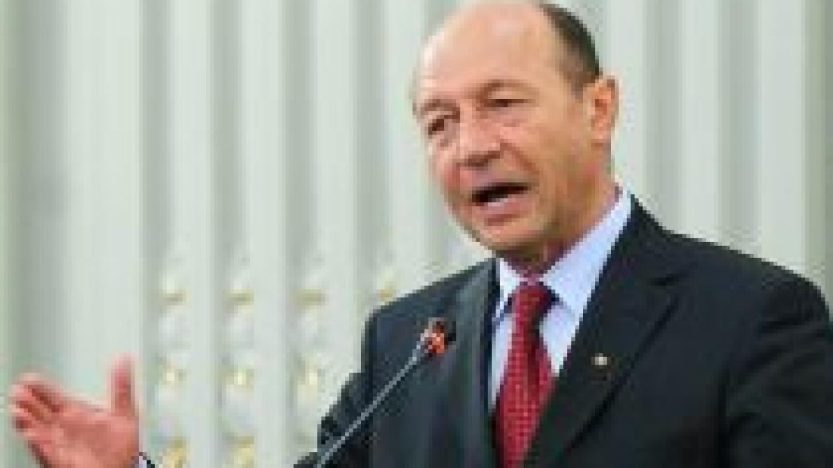 Băsescu, după întâlnirea cu Saakashvili: România nu susţine proiectul de securitate europeană propus de Medvedev