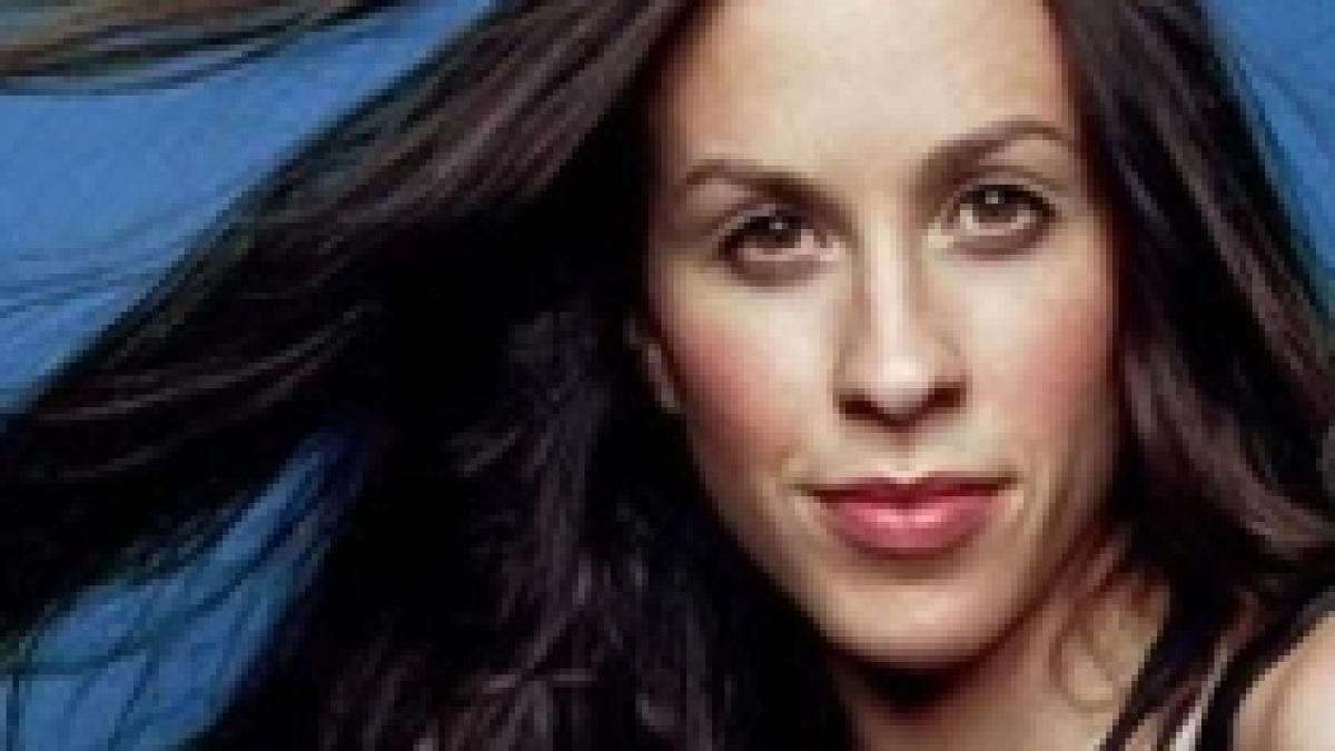 Alanis Morissette s-a măritat în secret cu rapperul american MC Souleye