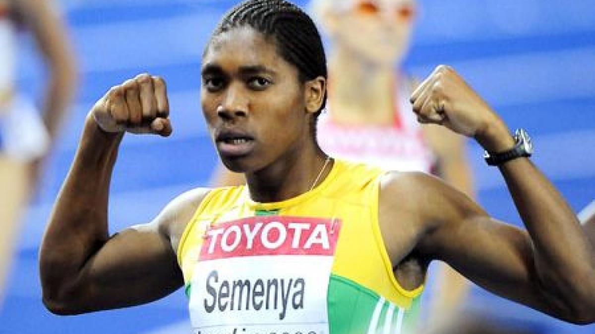 Concluzia IAAF: Atleta Semenya nu este hermafrodită şi poate concura la feminin