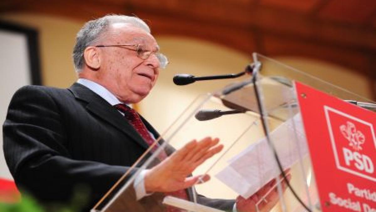 Iliescu vrea ca "ariviştii şi fripturiştii" cu dor de PSD să facă înainte "un stagiu în afară" 